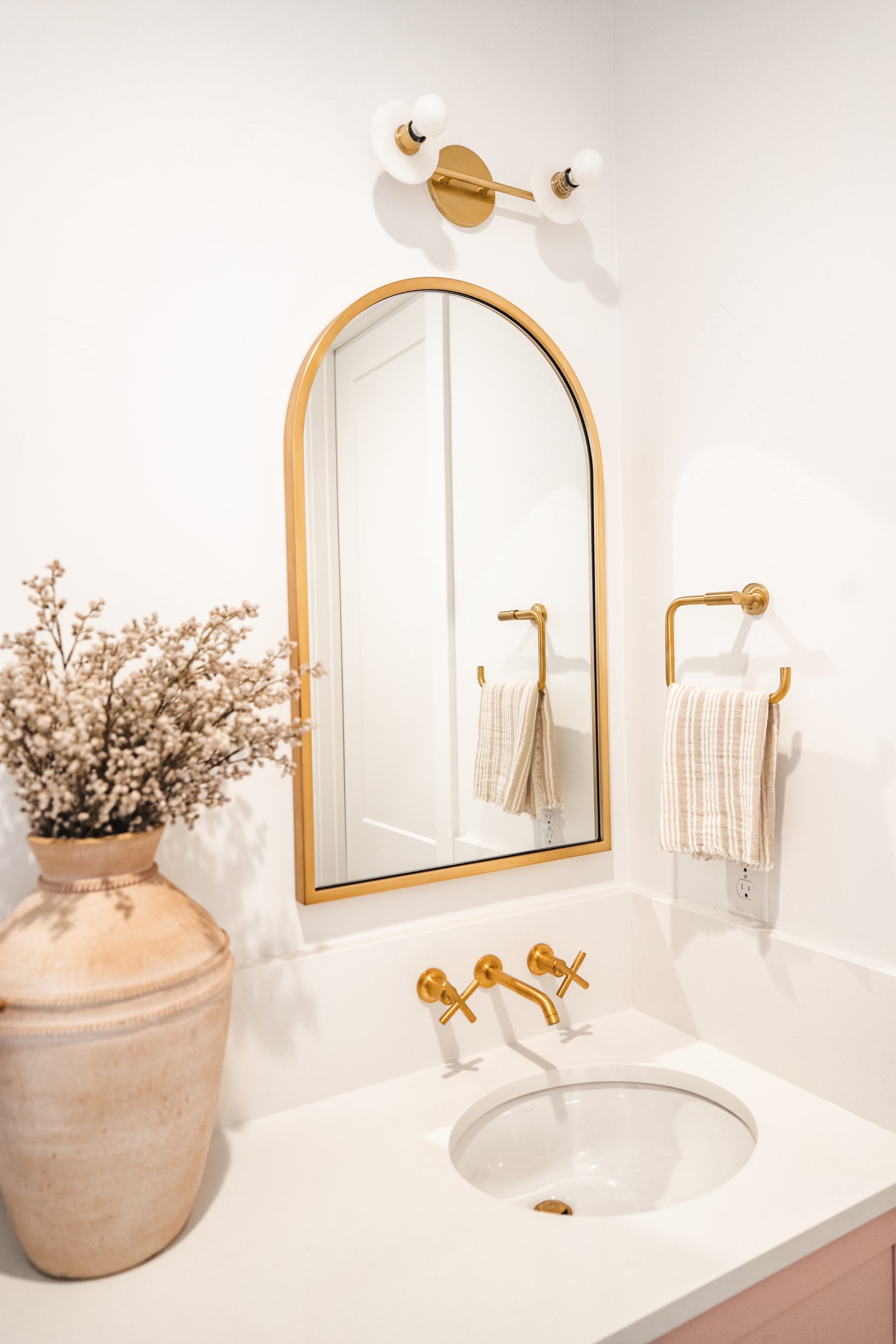 elmont bath and vanity