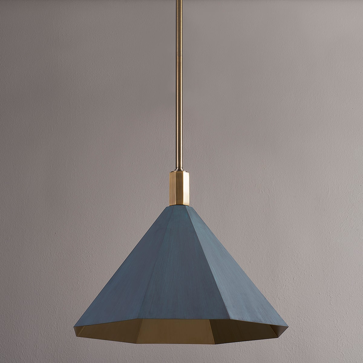 huntley pendant