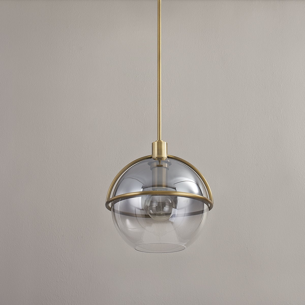 ivins pendant