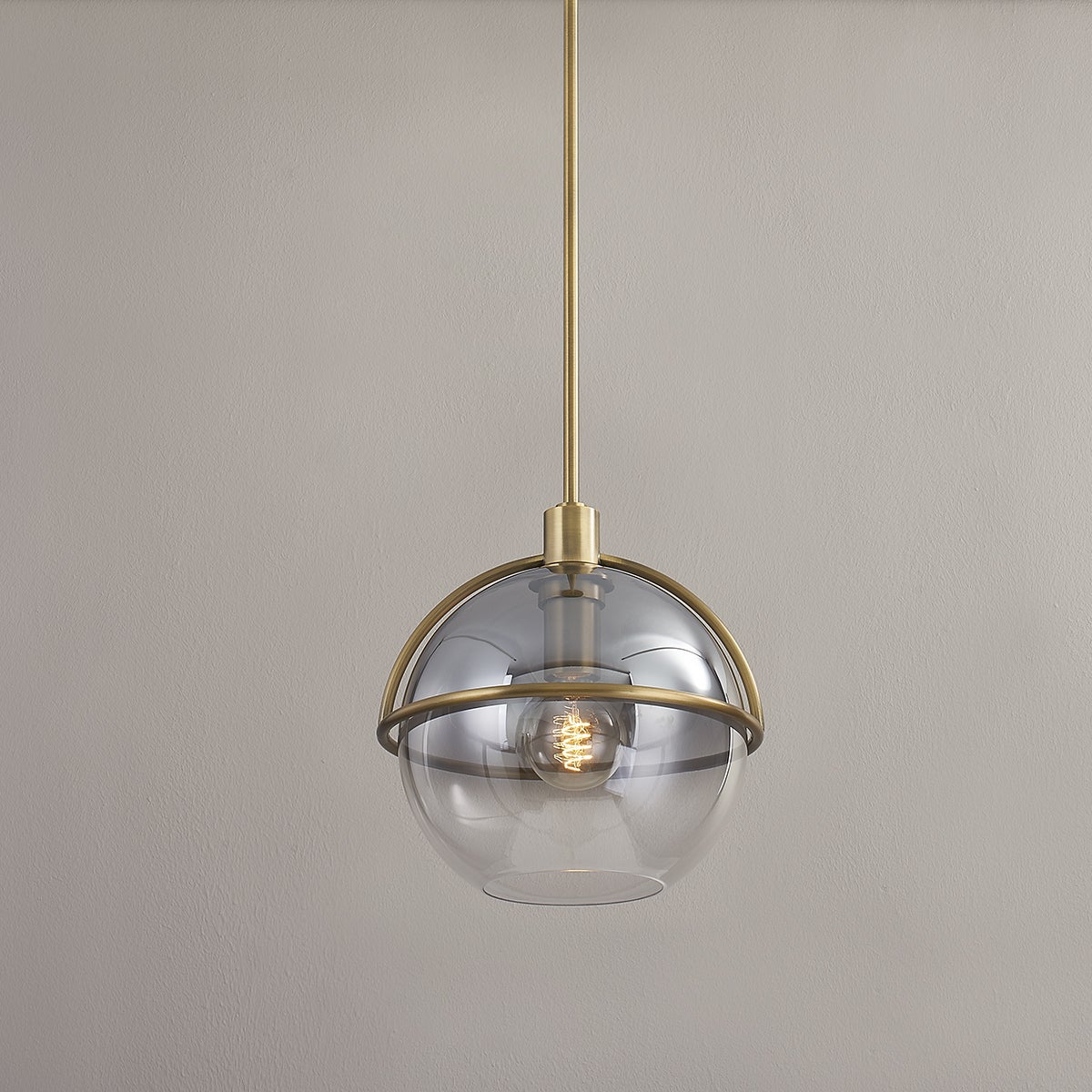 ivins pendant