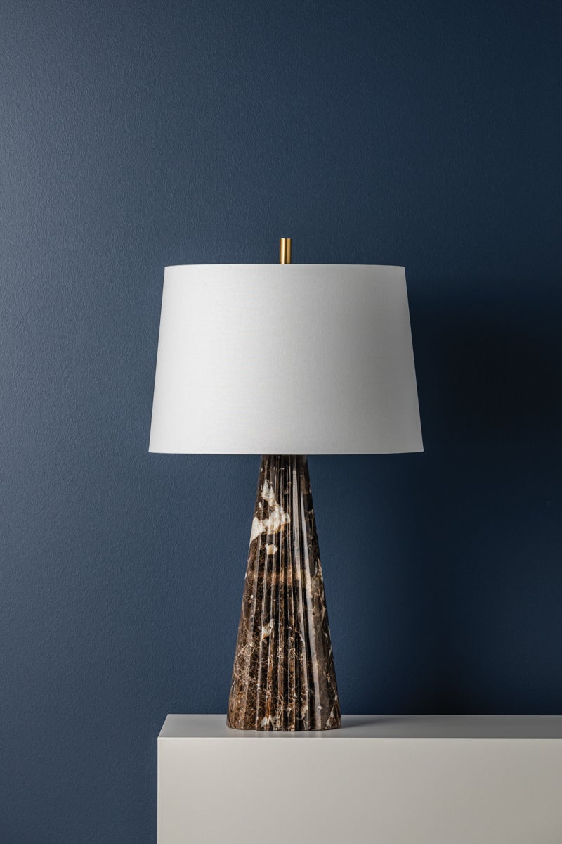 fanny table lamp