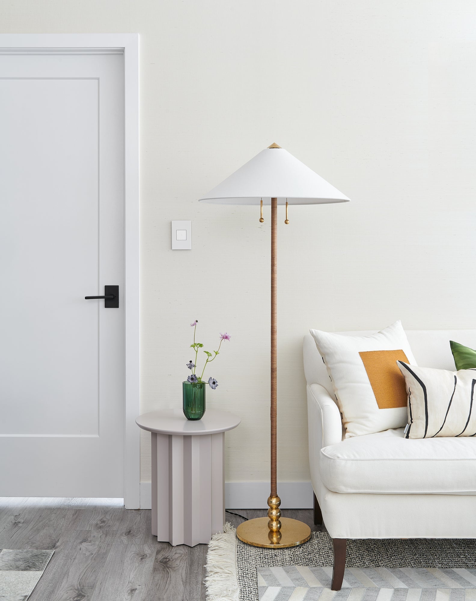 flare floor lamp