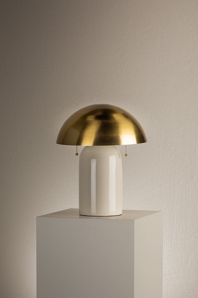 gaia table lamp