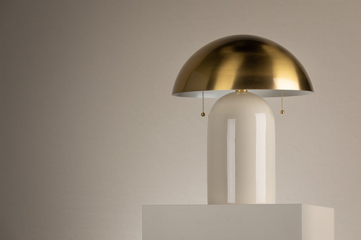 gaia table lamp
