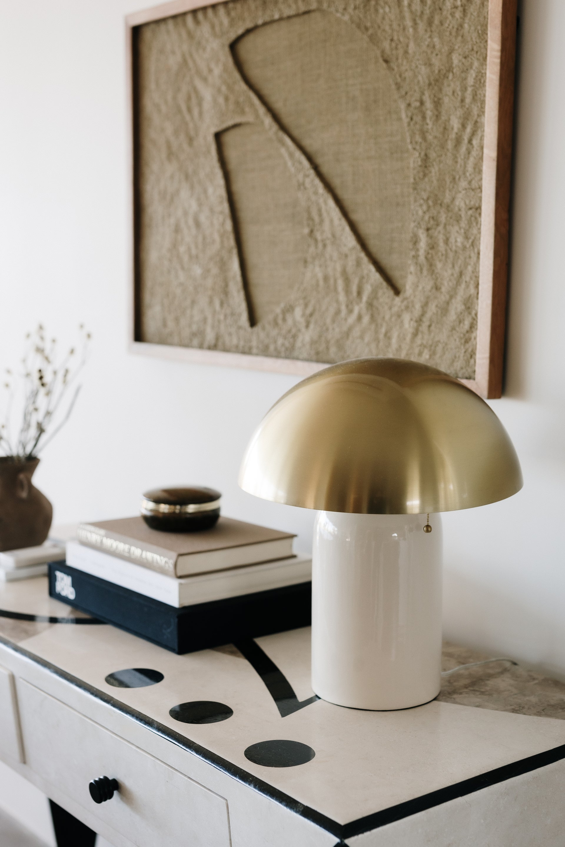gaia table lamp
