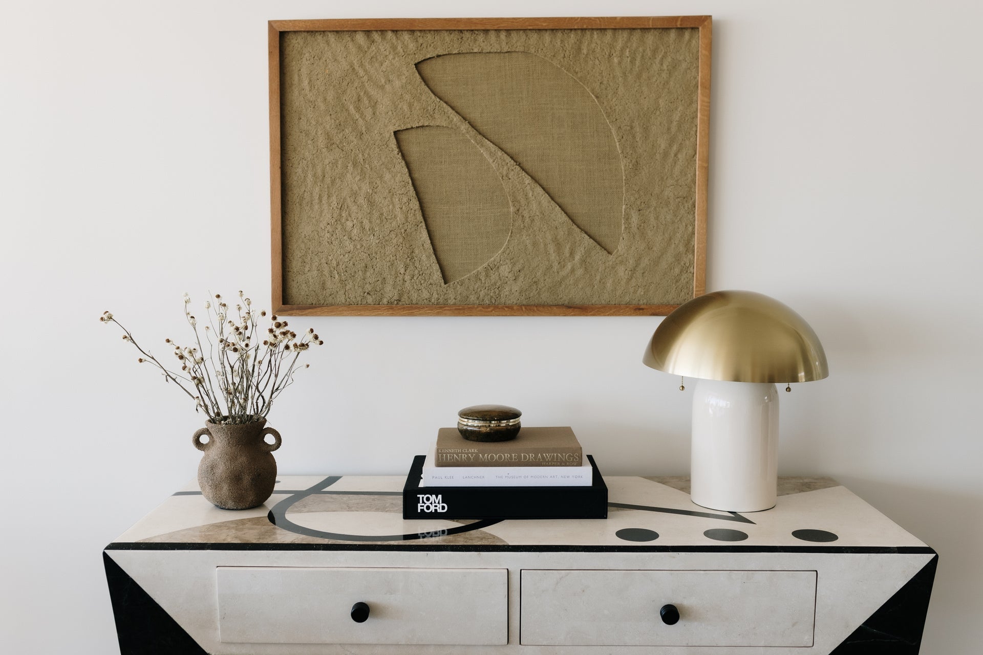 gaia table lamp