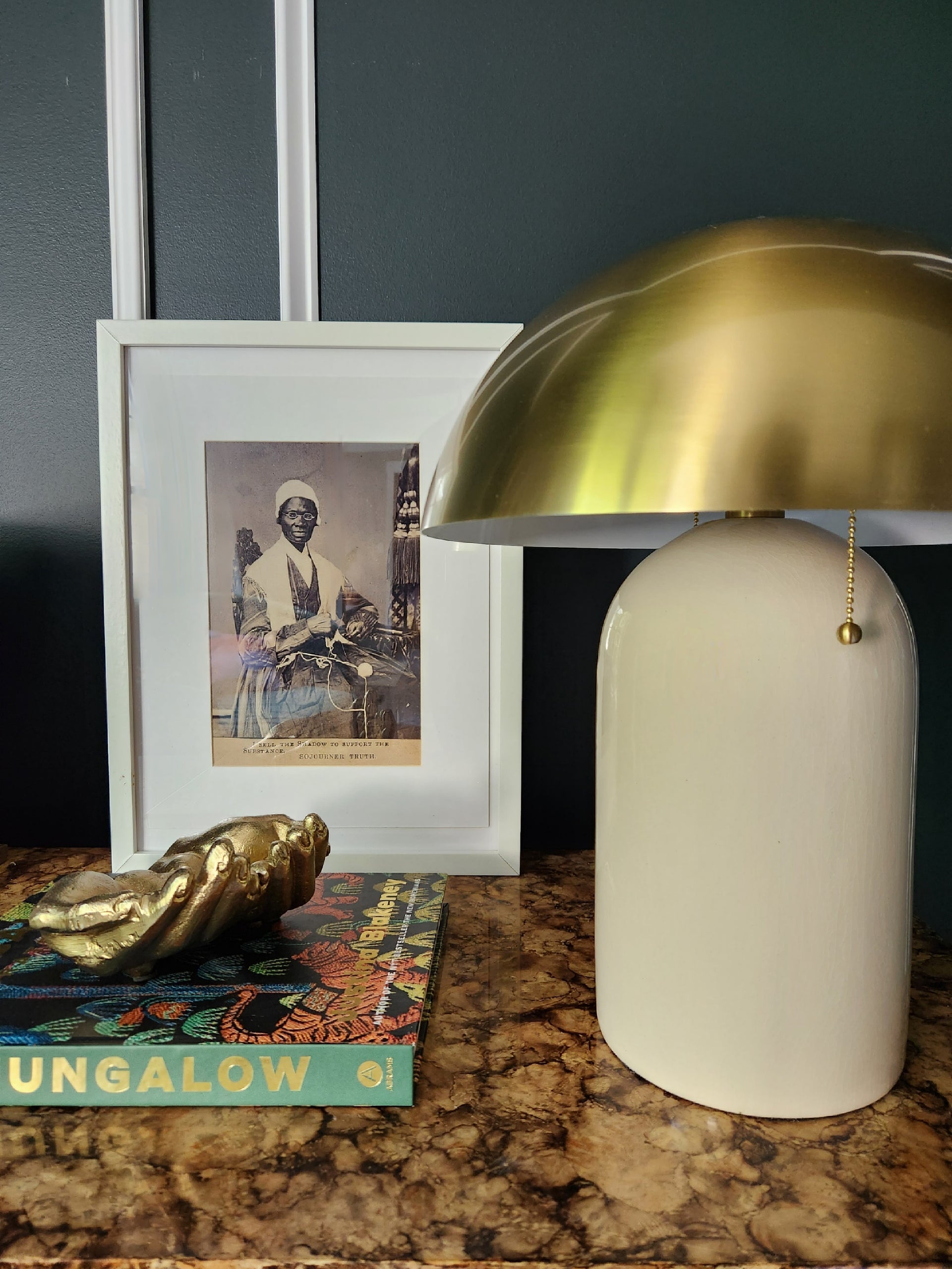 gaia table lamp