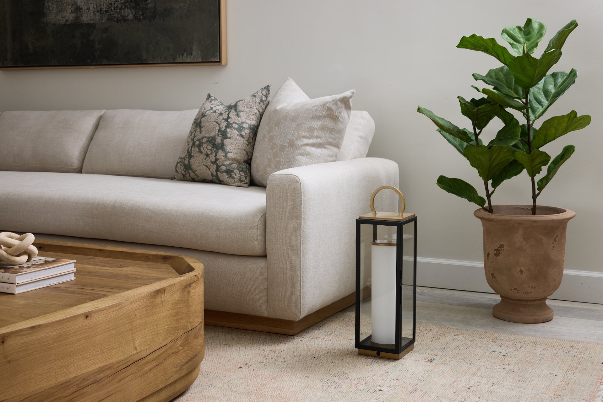 gareth exterior rechargeable table lamp