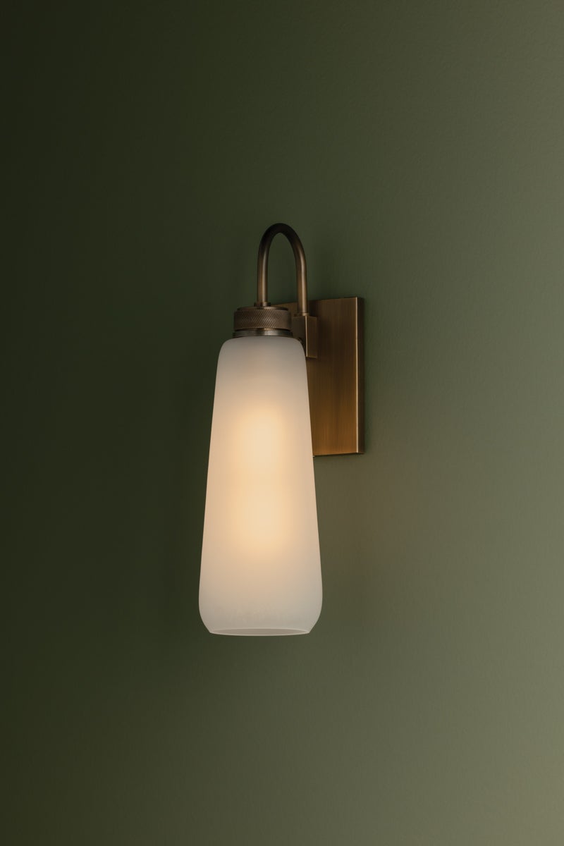gulliver wall sconce
