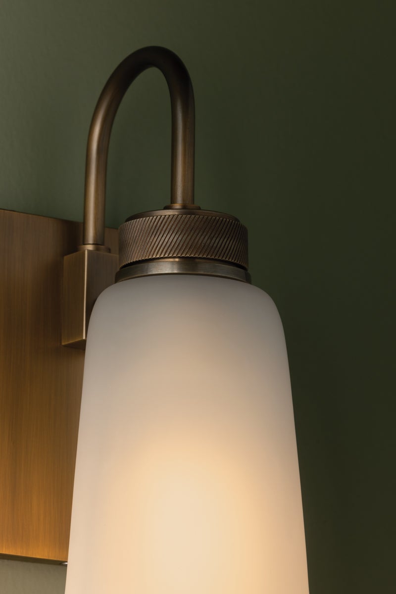 gulliver wall sconce