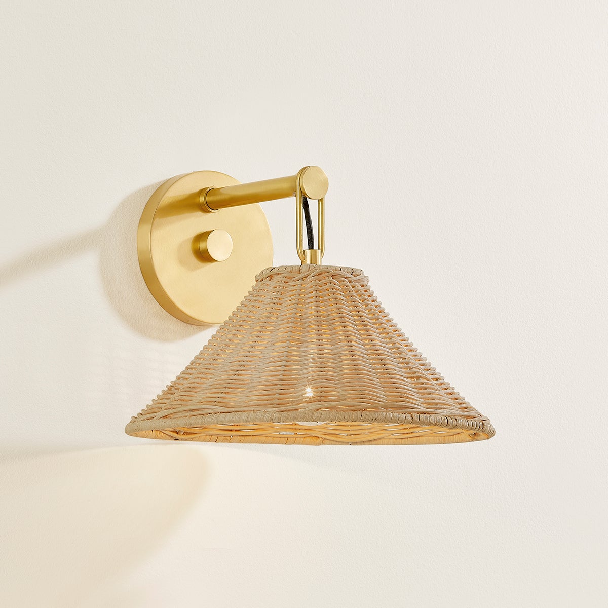 dalia wall sconce