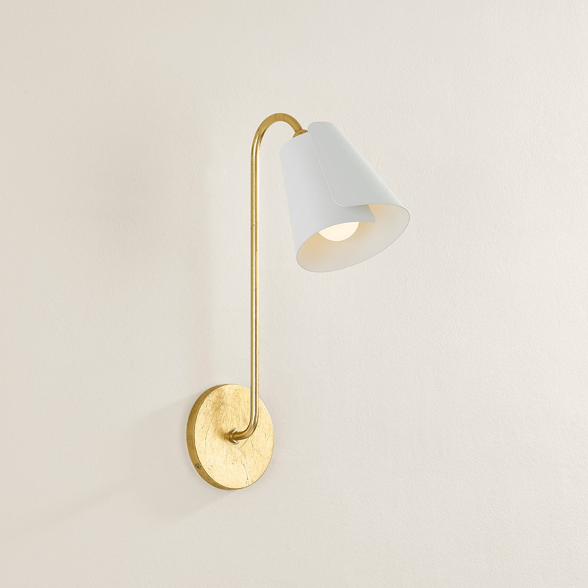 lila wall sconce