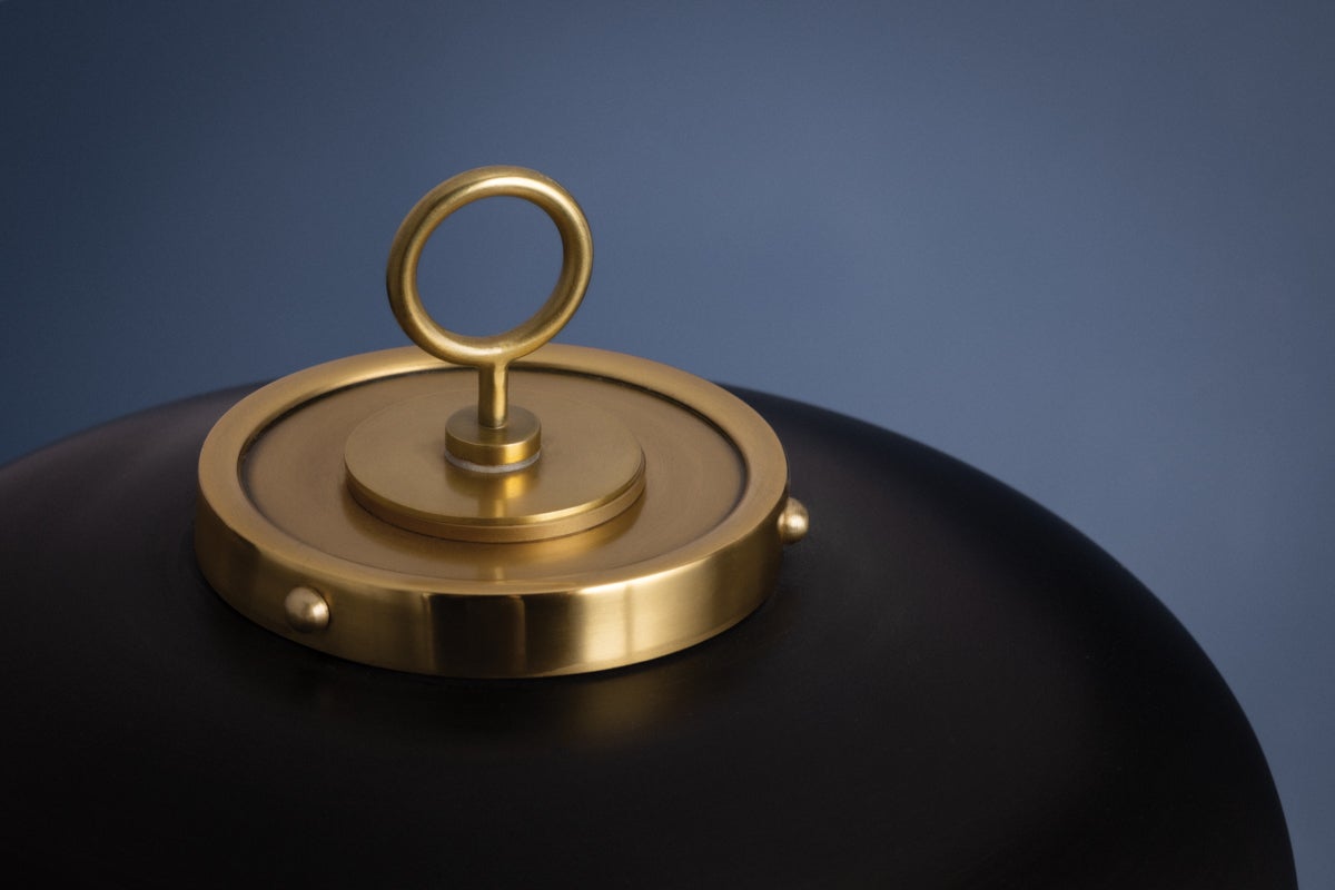 hector rechargeable table lamp