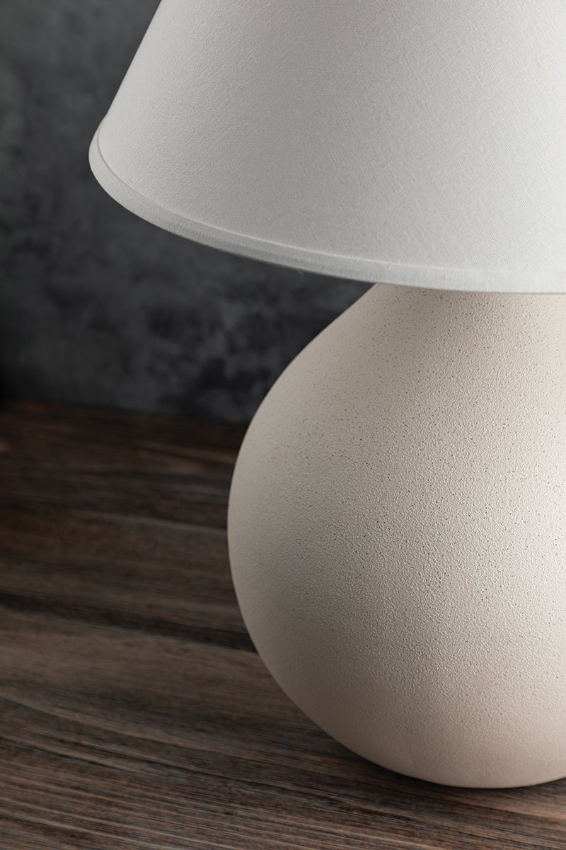 helena table lamp