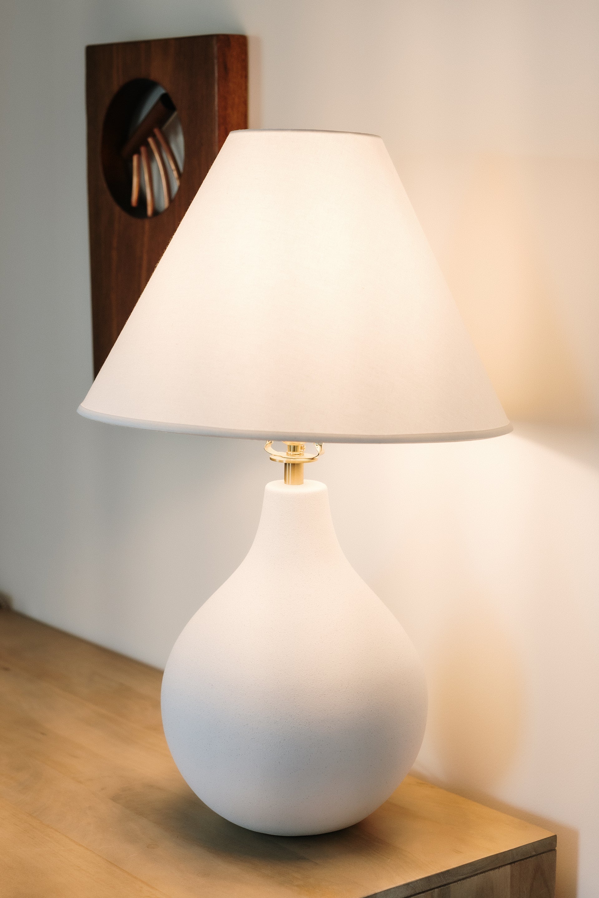helena table lamp