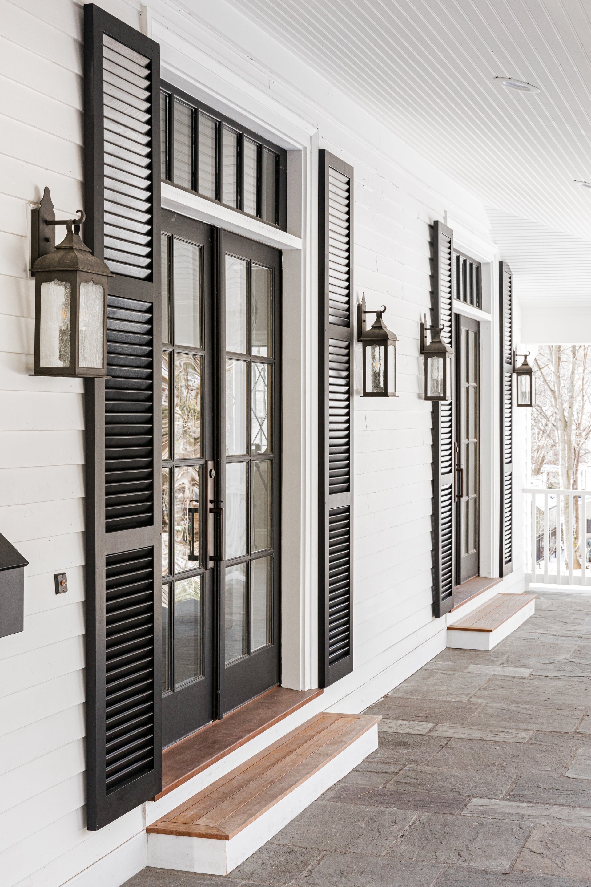 henry street exterior wall sconce