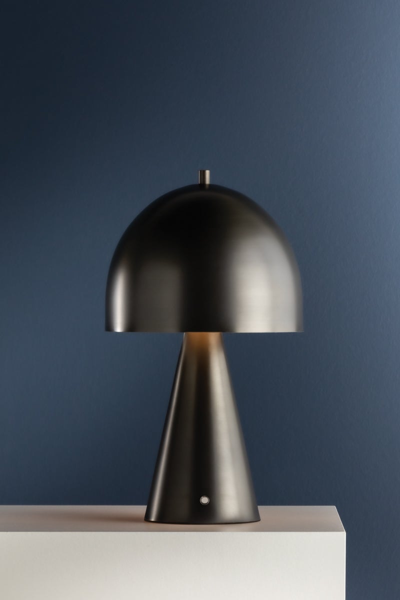 hopkinton rechargeable table lamp