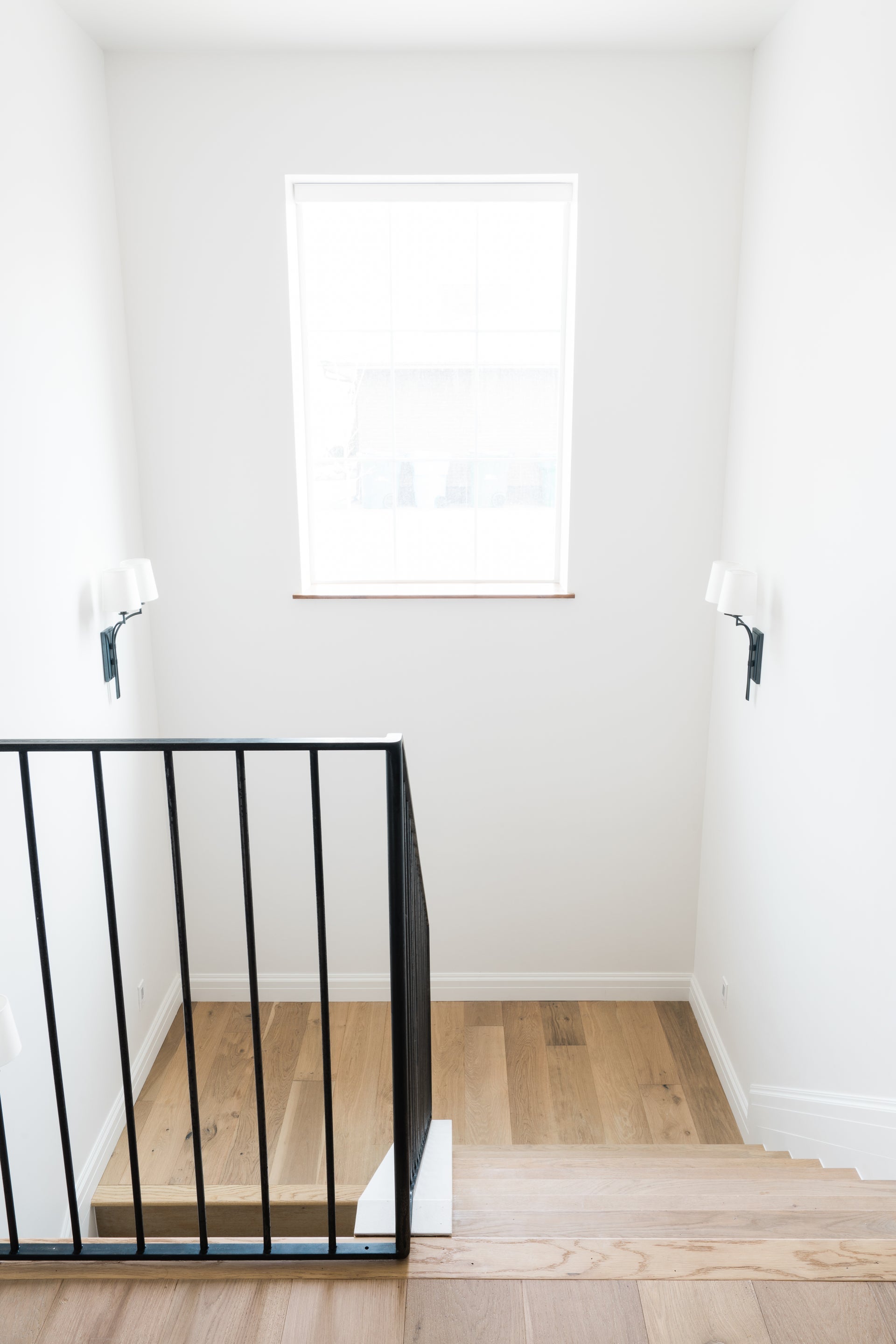 glenford wall sconce