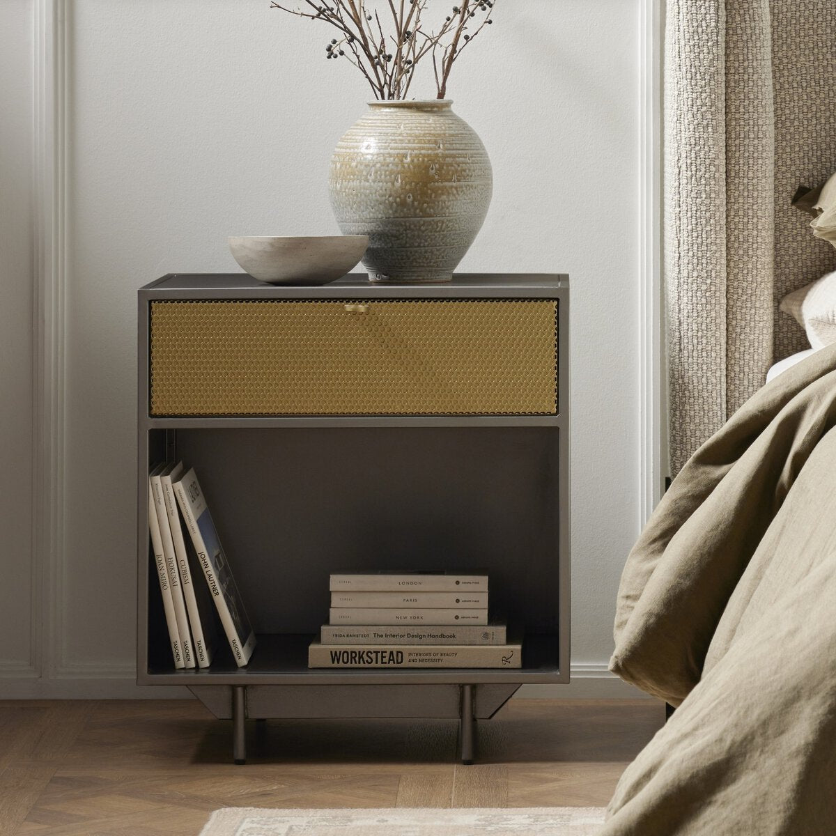 Hendrick Nightstand