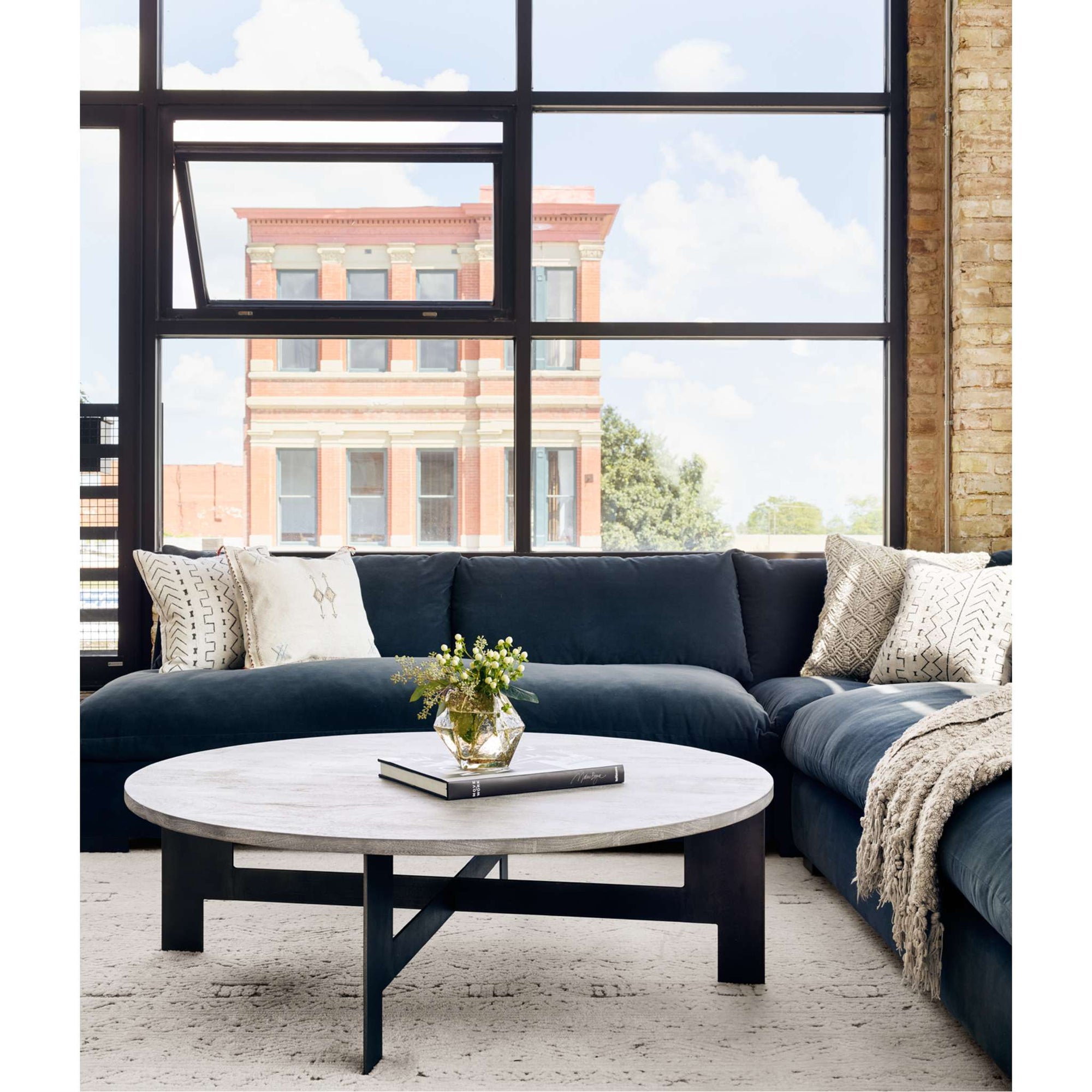 Round Coffee Table With Iron