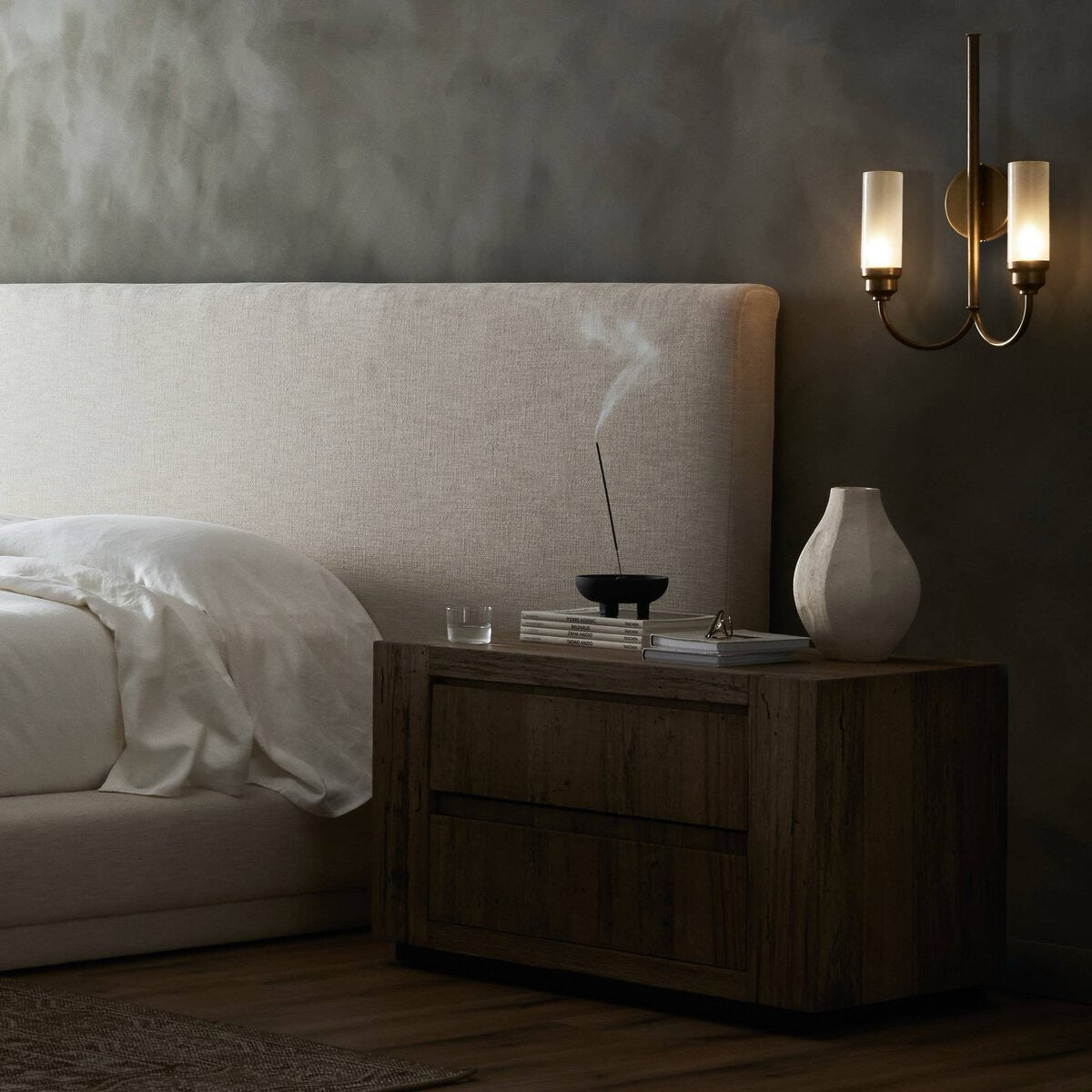 Darby Sconce