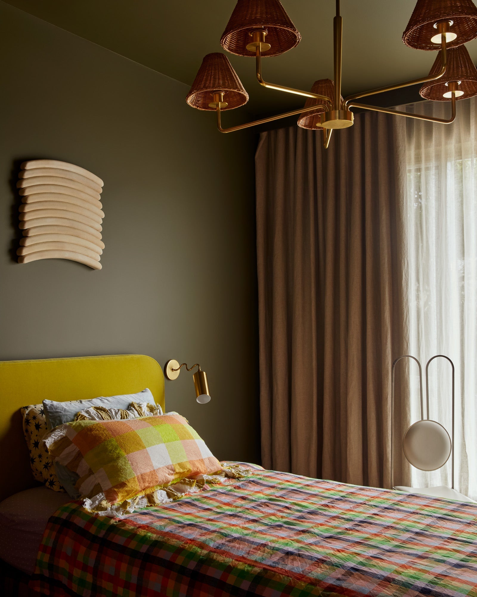 bea wall sconce