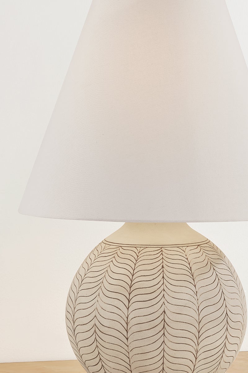 capers table lamp