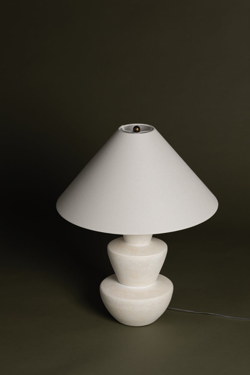 kamas table lamp