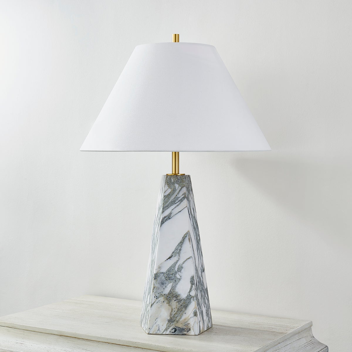 benicia table lamp