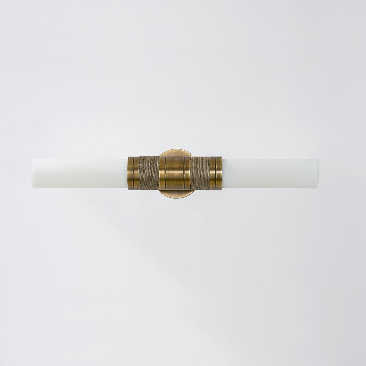 liam wall sconce