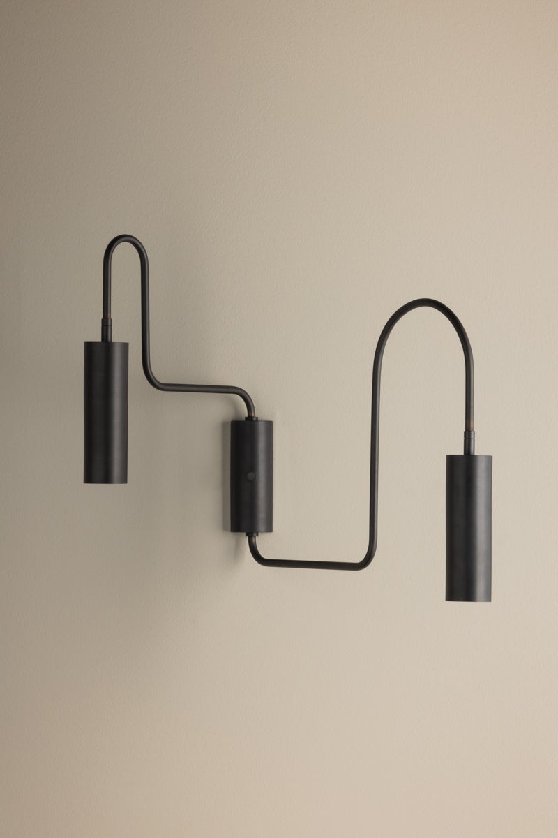 lark wall sconce