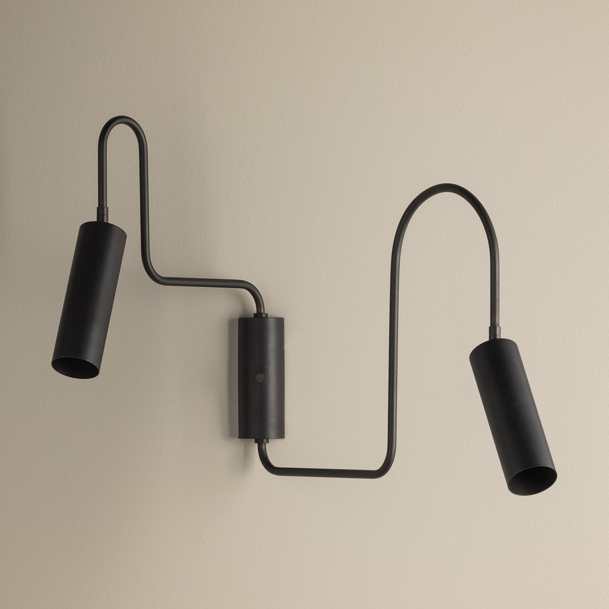lark wall sconce