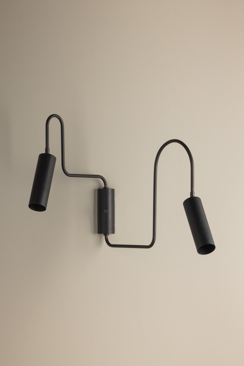 lark wall sconce