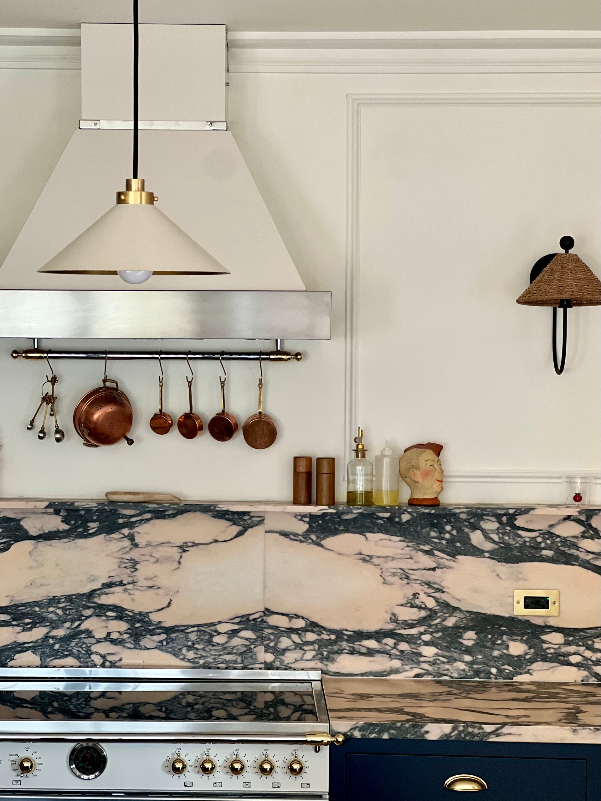 clivedon pendant