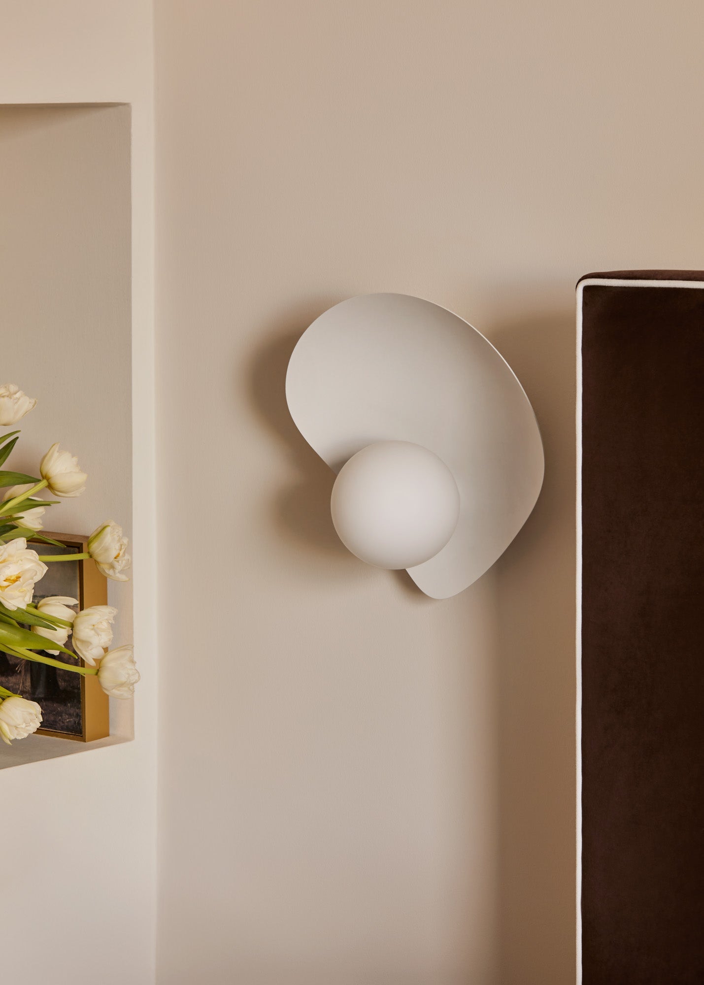 leni wall sconce