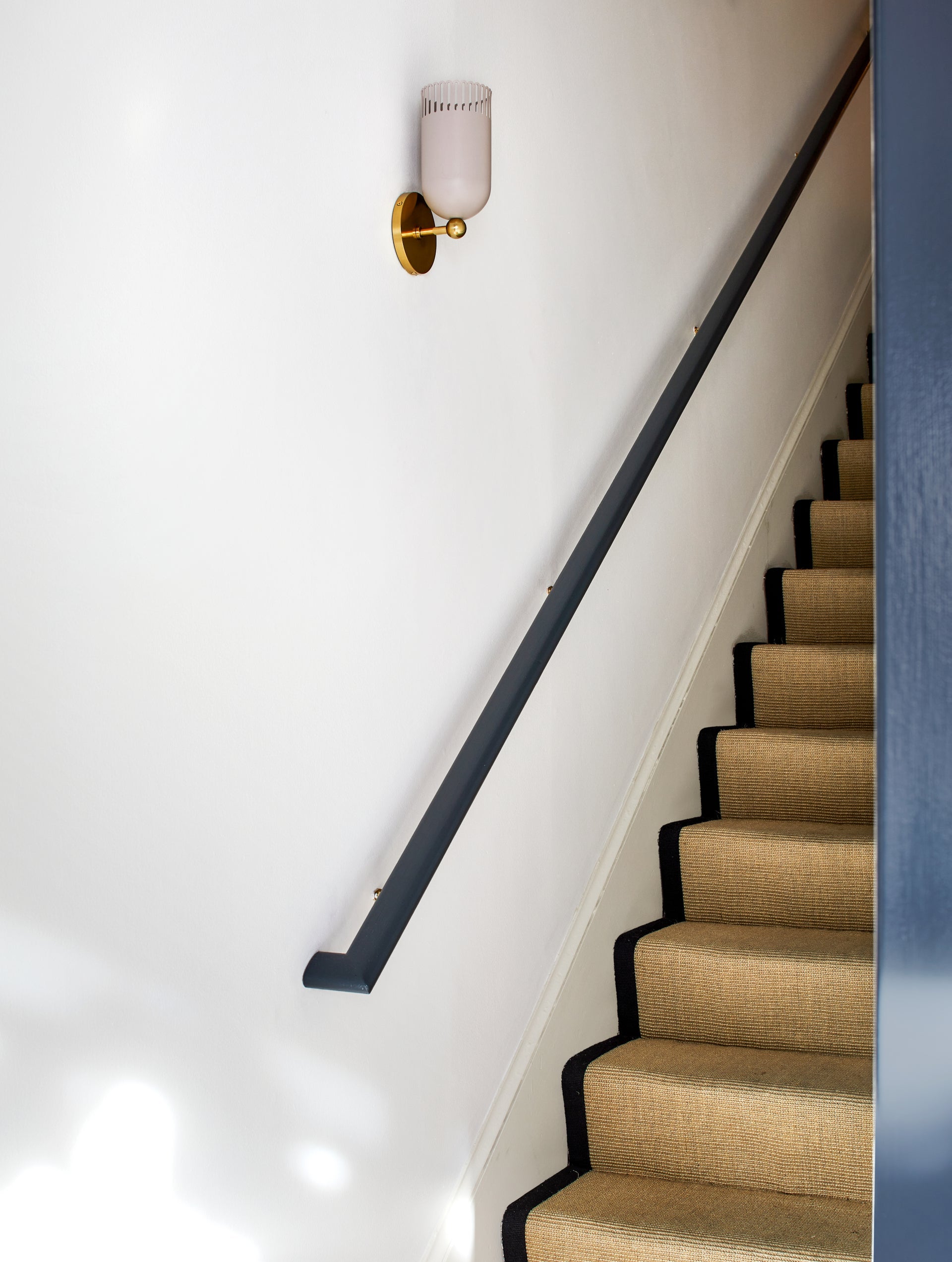 liba wall sconce