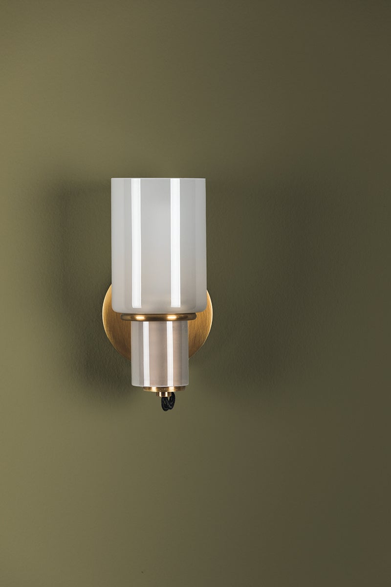 lincoln wall sconce