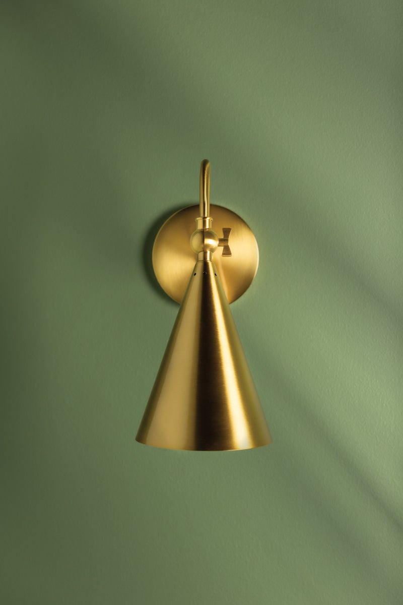 lupe wall sconce