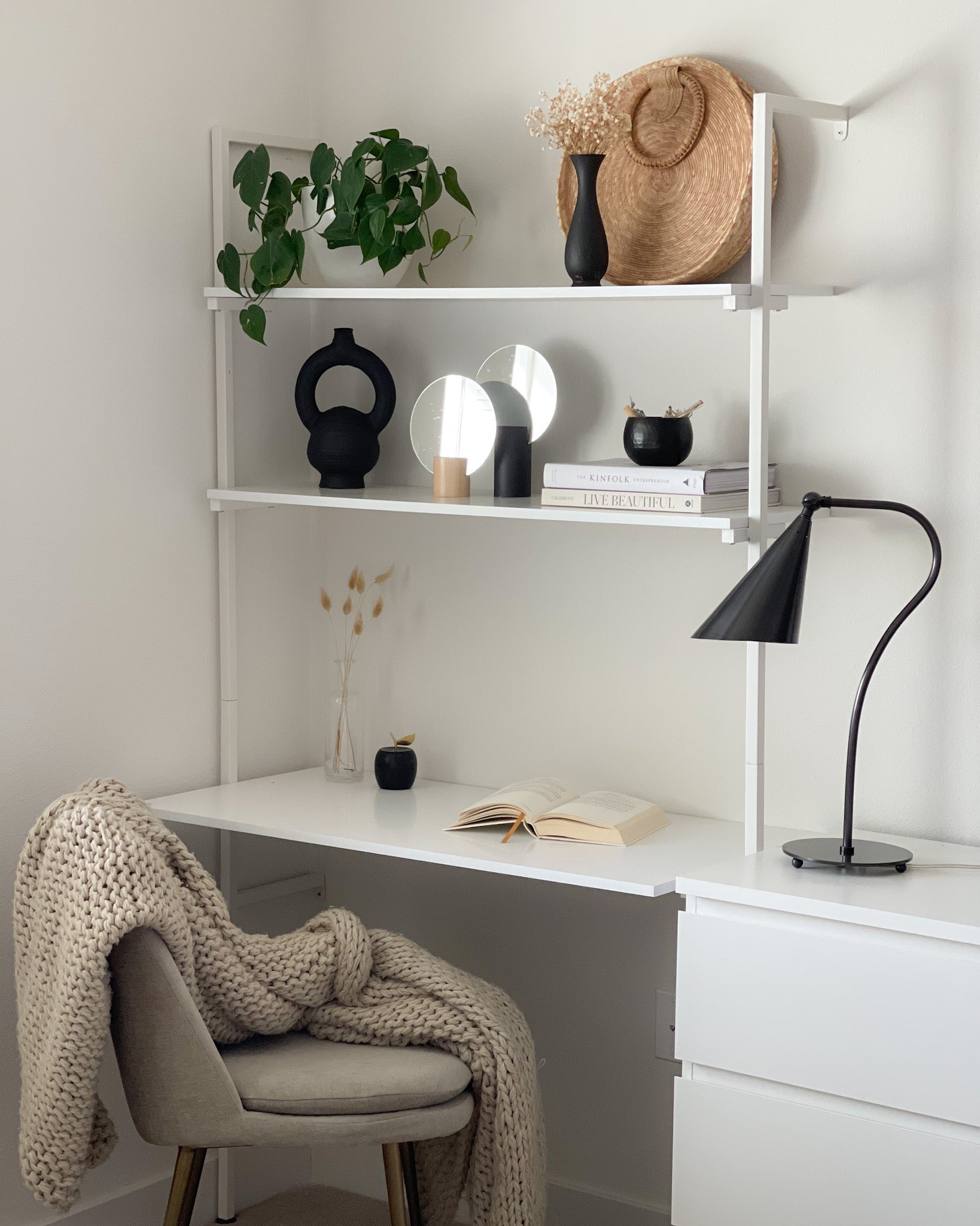 lupe table lamp