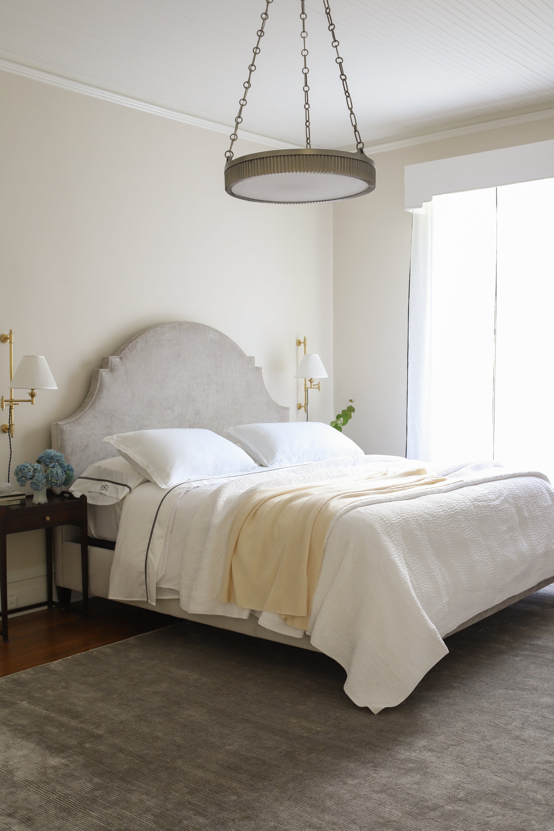 classic no.1 plug-in sconce