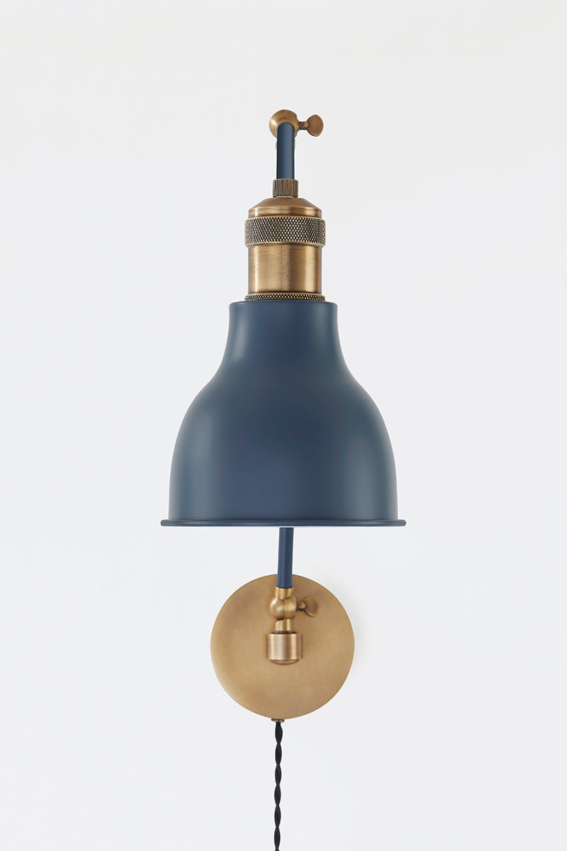 makin plug-in sconce