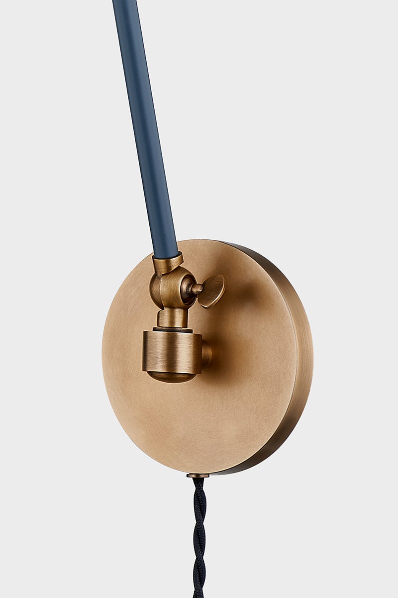 makin plug-in sconce