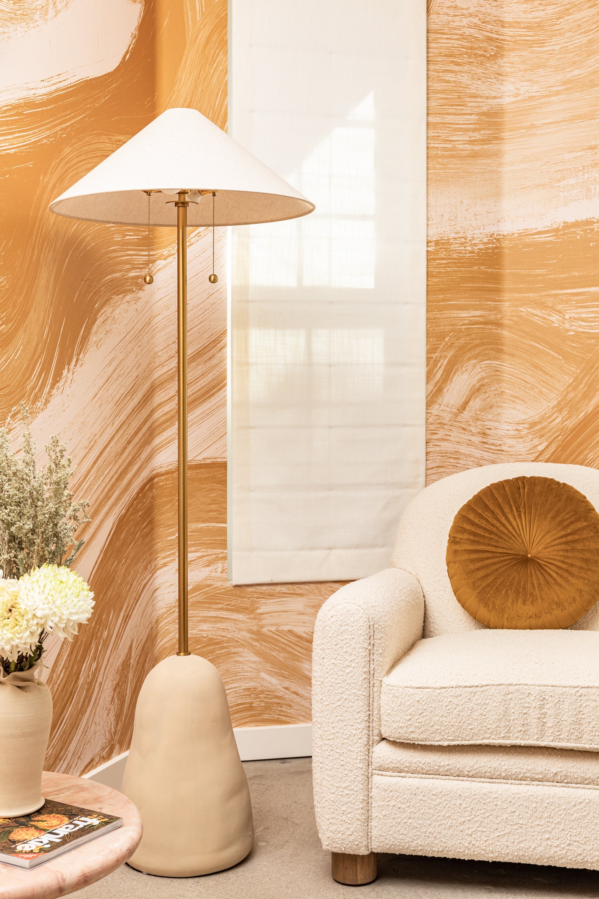 maia floor lamp