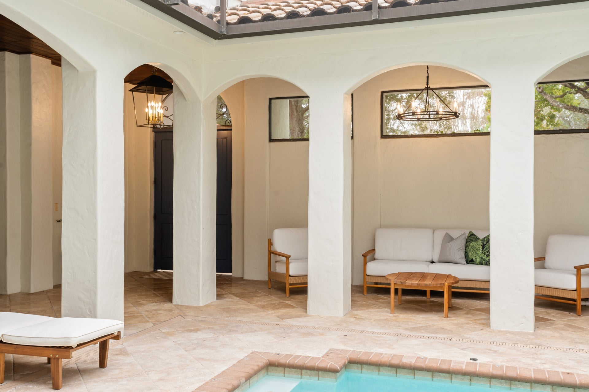 sutton exterior chandelier