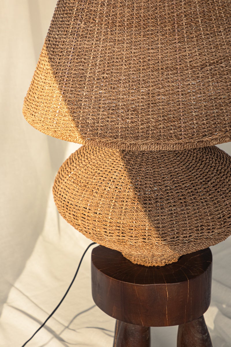 nette table lamp