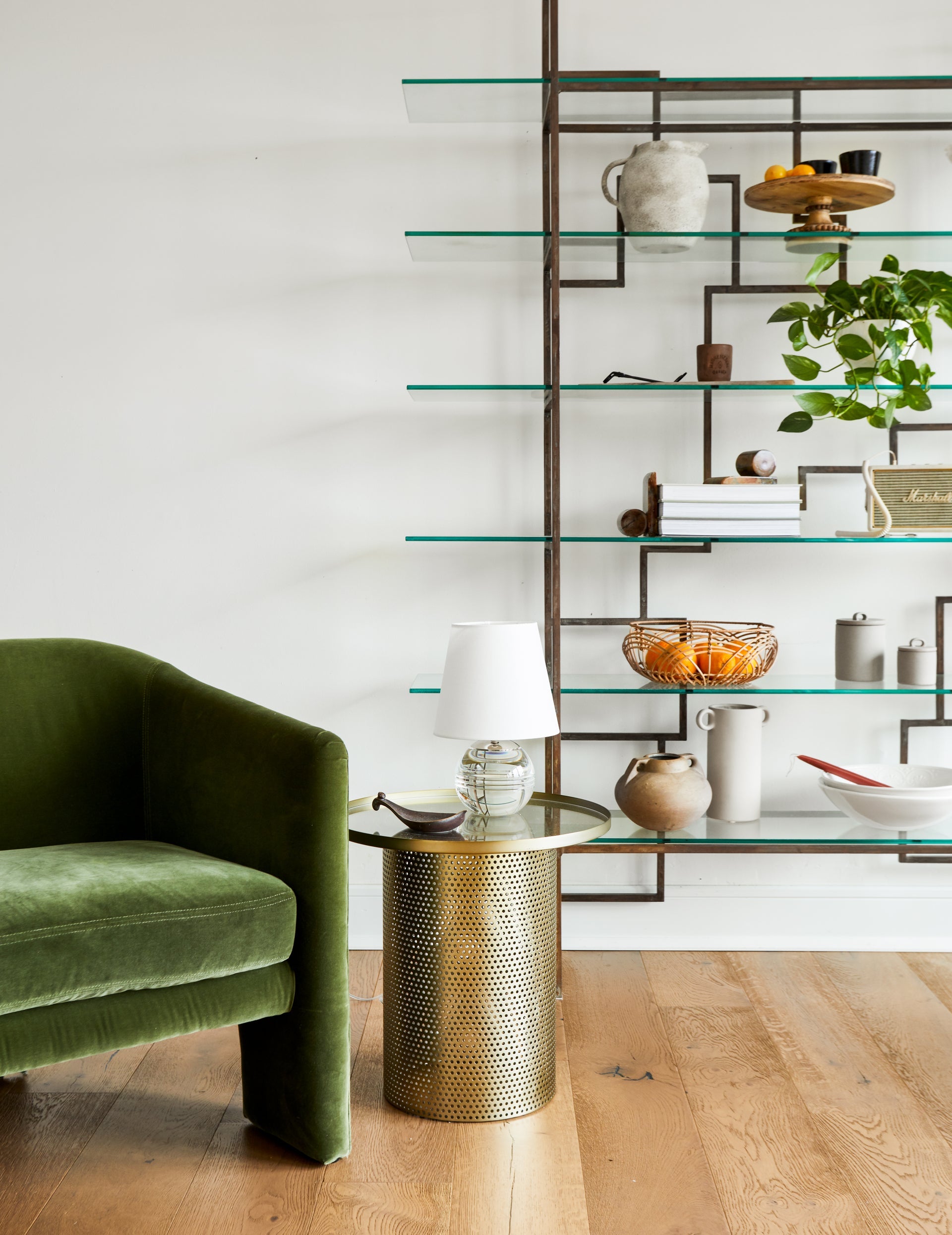 nicole table lamp