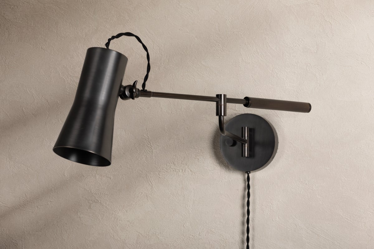novel plug-in sconce