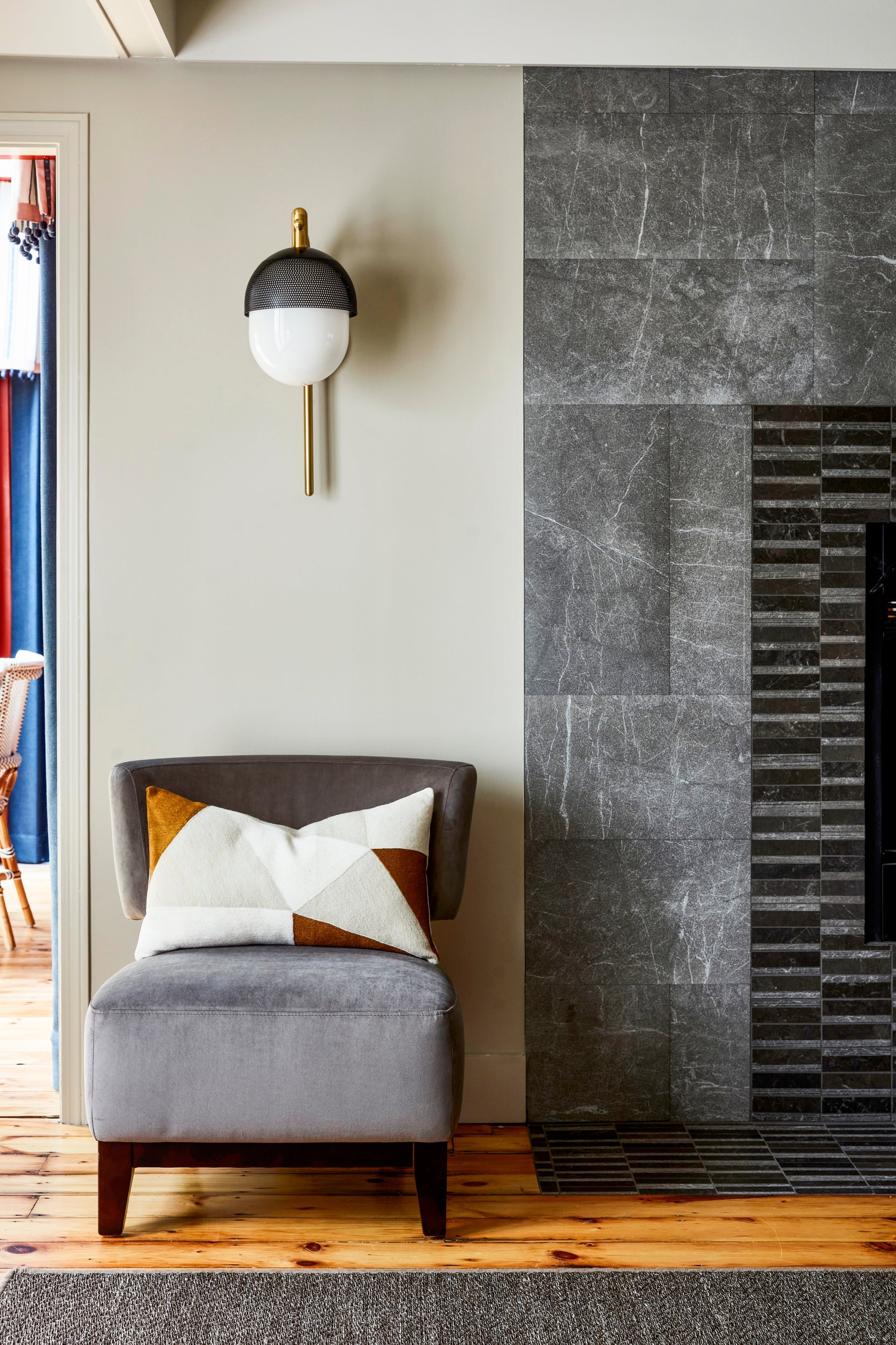 nyack wall sconce