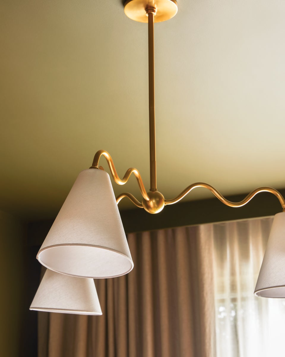 onda chandelier