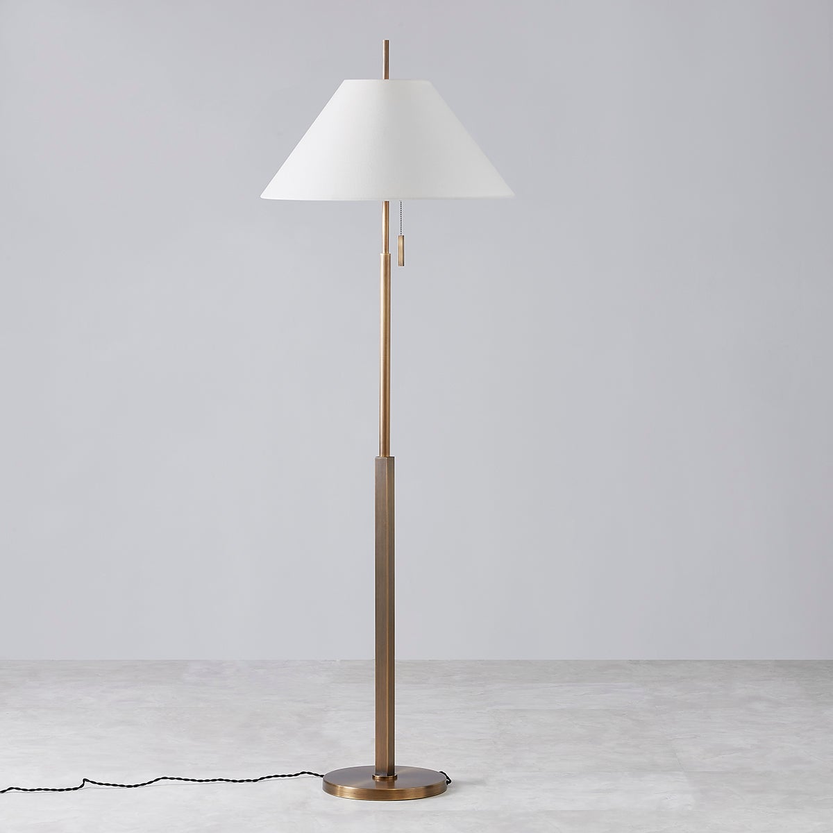 clic floor lamp